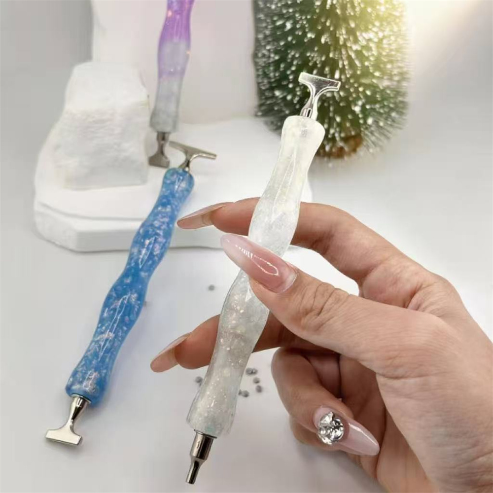 قلم رسم بالألماس من الراتنج ال - مراجعة Resin Art Glitter وسعره