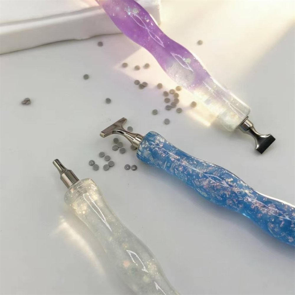 قلم رسم بالألماس من الراتنج ال - مراجعة Resin Art Glitter وسعره