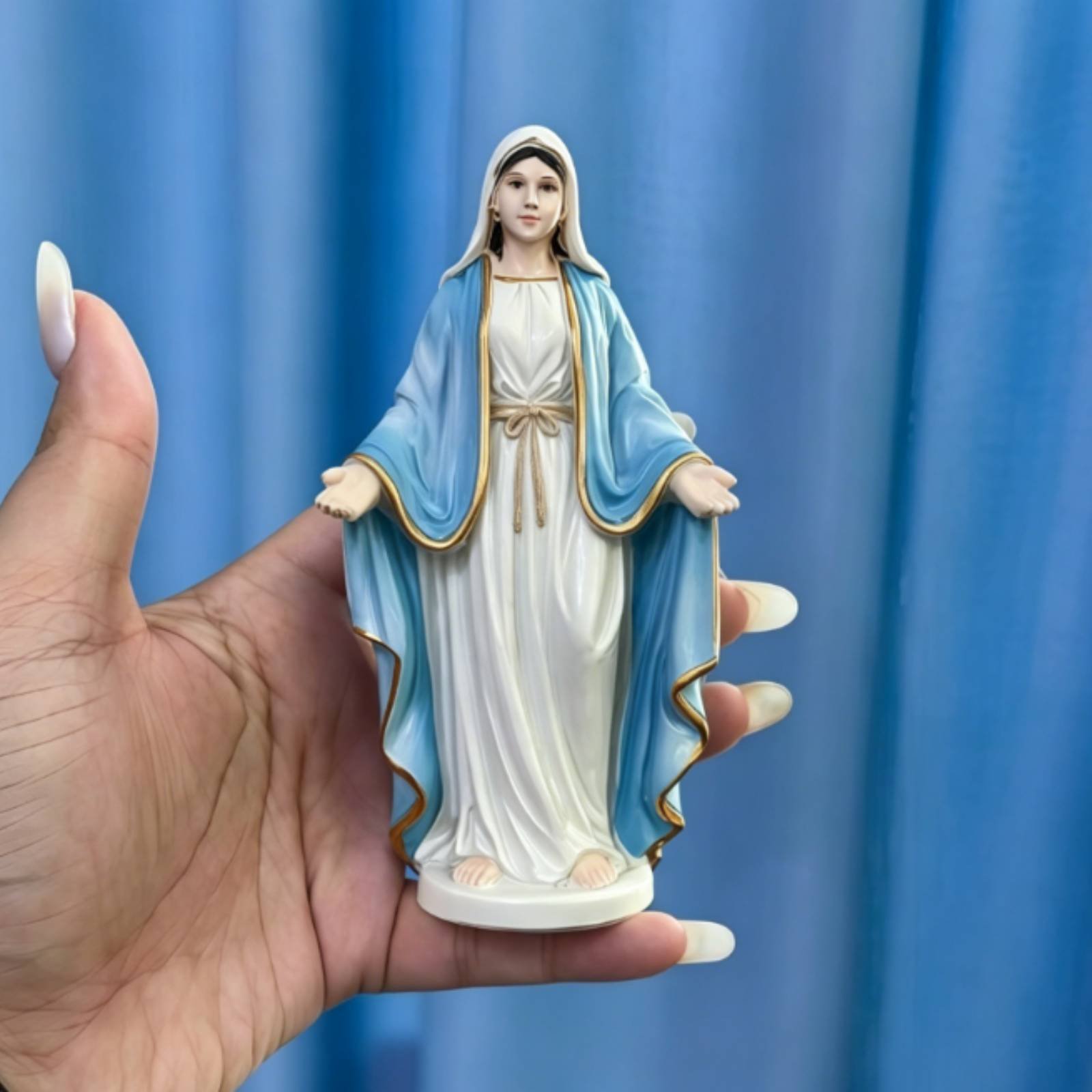 تمثال نسائي من الراتنج، إصدار  - مراجعة Resin Art Mary وسعره