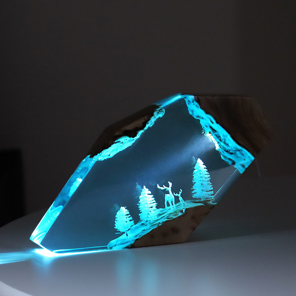تحفة فنية مكتبية مضيئة مخصصة ب - مراجعة Resin Art Home Decor وسعره